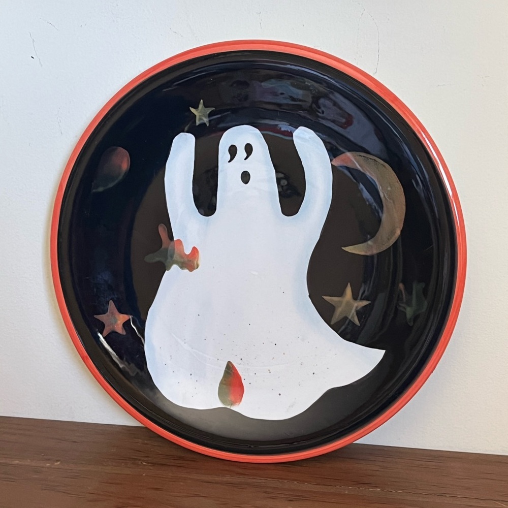 Susan Winget 8.5” Ghost Plate Halloween Certified International